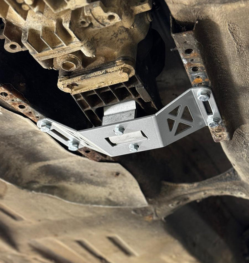 W201 M111 swap engine and 716 6speed gearbox mount set
