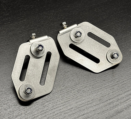 W201 Prefacelift 82-88/09 Rear bumper bracket pair